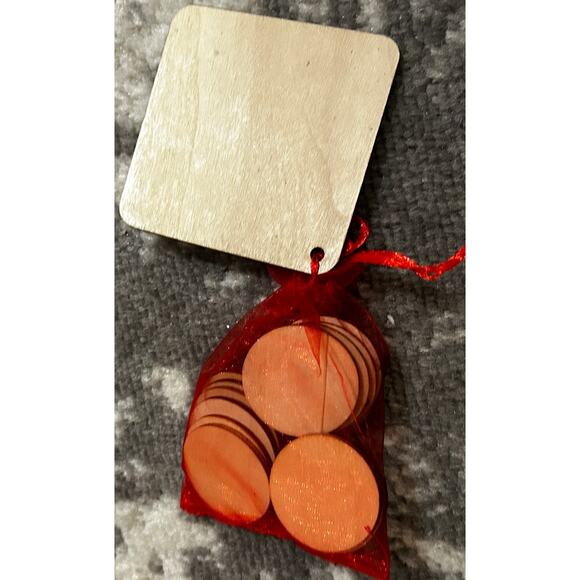 Christmas Advent Bucket List Wooden Tokens (NWT) - Picture 3 of 3